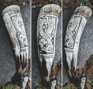 VMythrojan Viking Corne à boire avec support en cuir unique Chope à ceinture en cuir pour hydromel bière Technique polie - Product Image 5