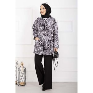 Traje Casual con Estampado Étnico en Negro - Product Image 3