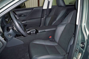 2021 Lexus ES 250 AWD 4dr Sedan Prix de gros Vente de voitures d'occasion pas chères Commandes audio Volant Bluetooth Garage gardé - Product Image 4