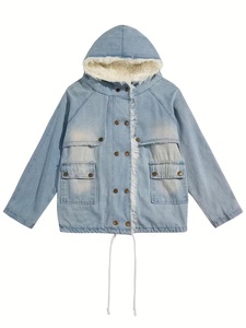 Chaqueta con Capucha de Mezclilla Azul Claro con Forro de Piel Sintética, Cierre de Botones, Corte Holgado, Abrigo Casual de Invierno, Lavado Desgastado, Elegante - Product Image 1