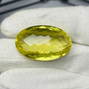 Quartz citron naturel de qualité supérieure, propre et brillant, avec une excellente couleur et un excellent polissage, disponible à prix avantageux. - Product Image 4