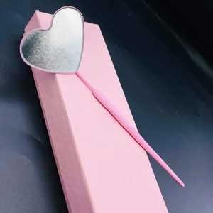 Espejo de maquillaje plegable de acero inoxidable en forma de corazón rosa, herramienta de extensión de pestañas personalizada de un solo lado con embalaje de caja - Product Image 3