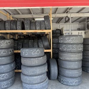 Pneus de voiture d'occasion pas chers 155/70 R13 185/60 R14 195/55 R15 195/60 R15 195/65 R15 185/65 R15 205/55 225/45 R17 - Product Image 5