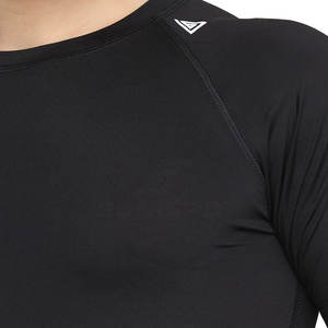 Vente chaude hommes Gym t-shirt Logo personnalisé Compression séchage rapide Sport t-shirt respirant haut athlétique conception solide motif vierge - Product Image 5