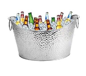 Cubo de hielo de acero inoxidable martillado grande con acabado pulido espejo perfecto para enfriar vino, champán y bebidas - Product Image 1