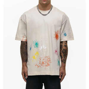 Camiseta de gran tamaño vintage desgastada para hombre de 100% algodón al por mayor diseño de grafiti Impresión digital personalizada estilo Hip Hop - Product Image 1