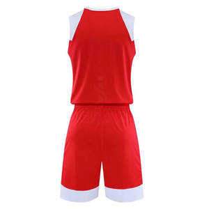 Uniforme de basket-ball en polyester 100%, tissu léger et respirant, idéal pour les mouvements rapides et les matchs intenses - Product Image 2