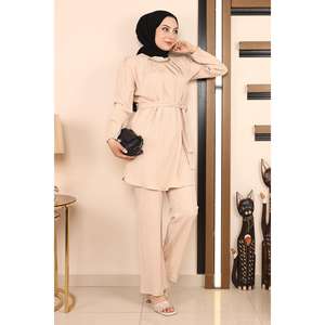 Ensemble 2 pièces beige MSW19140-3 – Hauts décontractés à col rond et longueur midi avec détail chaîne, 100 % polyester, nouveau style - Product Image 3