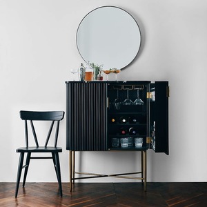 Armoire de bar en bois de manguier massif cannelé en marbre noir Nero Marquina moderne de qualité supérieure - Écologique Durable Multifonctionnel Cuisine - Product Image 1