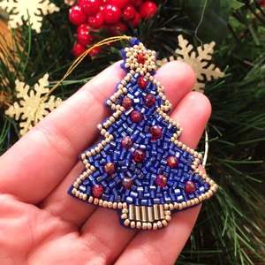 Llavero Personalizado Hecho a Mano con Cuentas de LSU, Bolsa de Muñeca Bordada, Amuleto para Llaves, Anillo para Llaves, Buen Regalo Personalizado con Cremallera de la India - Product Image 1