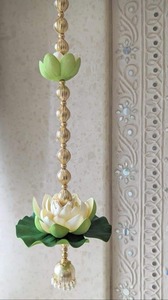 Grande chaîne de perles de lotus traditionnelles indiennes Décoration de maison lourde écologique pour les festivals pour les décorations de l'Aïd Diwali - Product Image 4
