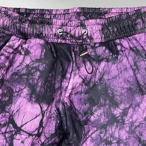 Survêtement pour homme en coton de qualité supérieure, teinture tie-dye durable, personnalisable avec impression personnalisée sur le devant, logo personnalisé, survêtement pour homme - Product Image 3