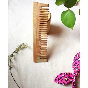 Peine de madera de Neem natural ayurvédico para masaje del cuero cabelludo, cuidado del cabello, aseo diario y peinado. - Product Image 2
