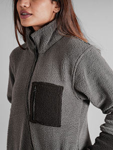 Veste polaire chaude d'hiver pour femmes avec col montant fermeture éclair complète respirante et chauffante pour les sports de plein air finition tissée - Product Image 2