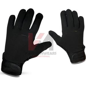 Lightweight Gaelic <b>Football</b> Gloves with Quick-Dry Fabric and Flexible Movement for Competitive Sports - Product Image 5