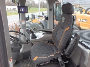 Chargeuse sur pneus de moteur Kubota 2019 d'occasion pour cylindre hydraulique Case 621G Eaton Bonne condition de travail Chargeur frontal Garantie 1 an - Product Image 2