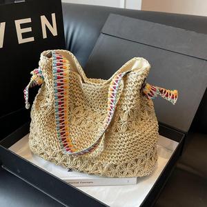 Grand sac décontracté pour femme, nouvelle collection Printemps 2026, sac fourre-tout polyvalent à bandoulière avec fermoir magnétique, idéal pour les vacances à la plage - Product Image 6