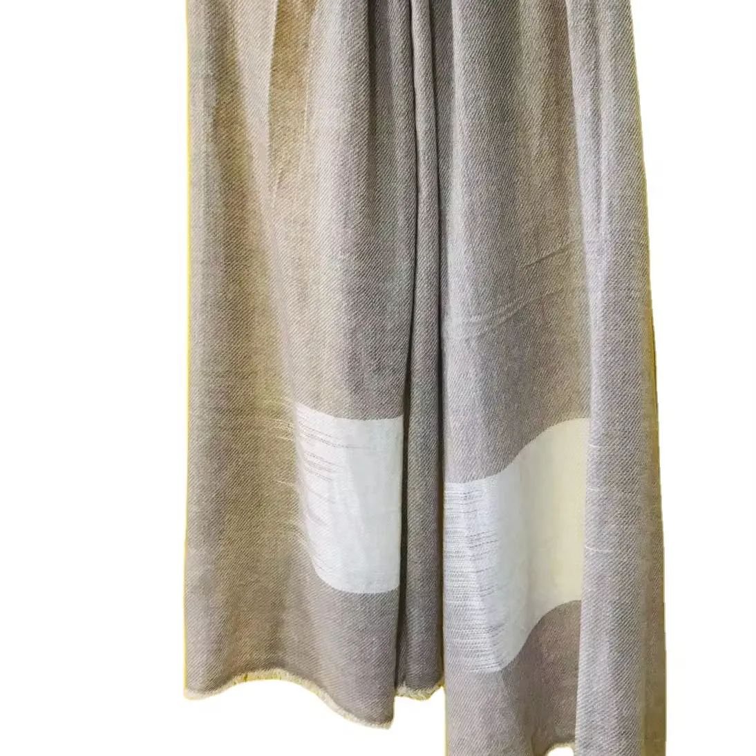 100% カシミアソリッドハンドルームスカーフウィンターウェアソフトウォーム & スタイリッシュな女性スカーフファッション4パドルプレーンソリッドカラースカーフ
