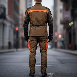 Traje Textil para Motocicleta de Estilo Urbano Diseñado para Máxima Comodidad y Seguridad con Material Duradero y Ajuste Personalizado - Product Image 4