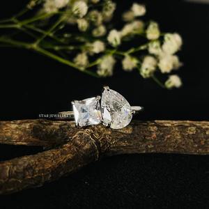 Anillos de compromiso de oro macizo Princesa y pera CVD diamante Toi Et Moi de 14K. Anillo de compromiso diamante corte princesa y pera - Product Image 3