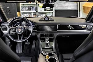 รถปอร์เช่พานาเมร่ามือสอง ปี 2022 พวงมาลัยซ้าย/ขวา - Product Image 3