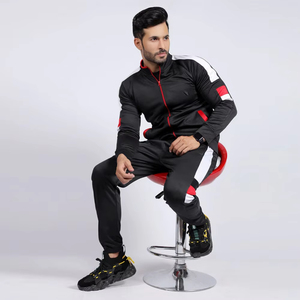 Survêtements de sport personnalisés pas chers pour hommes Jogging Sportswear Survêtement de course à pied Training Wear Team Track Suits Made in Pakistan - Product Image 1