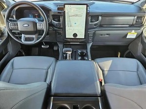 Nouveau Ford F-150 Lightning Flash 2025 - Product Image 2