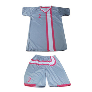 Uniforme de baloncesto personalizado para hombres y mujeres con camisetas y pantalones cortos de equipo de tela transpirable de secado rápido para entrenamiento y partido - Product Image 5