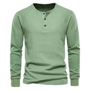 Sweatshirts à motif personnalisé pour hommes 2024 Sweat-shirt coupe ajustée et respirant pour hommes Sweat-shirt à col rond avec boutons pour hommes - Product Image 5