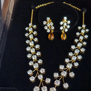 สร้อยคอเงิน Moissanite สีเหลืองและกลม 25 สร้อยคอประดับเพดานสวยงาม สร้อยคอ Moissanite พร้อมต่างหู - Product Image 5