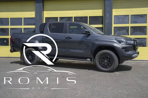 Toyota Pickup 2.5-3.0L Turbo Automatico Benzina Fari LED Pneumatici R18 Prodotto in Giappone Nuovo 5 Posti Interni Scuri - Product Image 2