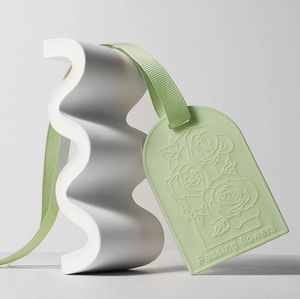 การ์ดหอมปรับอากาศแบบแขวน กลิ่นหอม น้ำหอม ยาง - Product Image 5