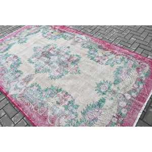 Vintage Turkish Rug 5.6x9.1 ft, <b>Red</b> Large Animal Print <b>Wool</b> Rug - Product Image 4