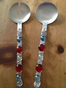 Ensemble de couverts élégant avec poignée perlée finition argent, idéal pour les repas quotidiens, les repas formels et la décoration intérieure, fabriqué à la main en Inde - Product Image 3