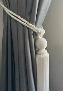 Sujetadores de Cortinas: Lazos de Cuerda Natural y Borlas de Algodón (Juego de 2) - Product Image 3