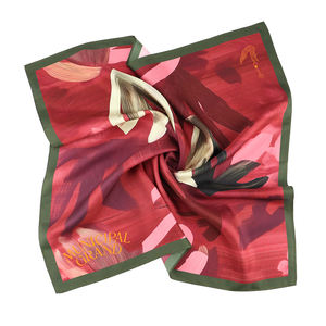 Bufandas de Seda Pura con Estampado Digital de Animales, Personalizadas con Logotipo, para Regalos Corporativos y Hoteles - Product Image 1