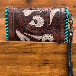 Étui de téléphone portefeuille à sculpture usiné à la main à motifs occidentaux Collection élégante de portefeuille pochette à bracelet en cuir occidental à usages multiples - Product Image 5