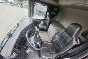 Camión tractor usado Premium R500 4X2 de alta calidad con 3 años de garantía Personalización OEM/ODM disponible para exportación - Product Image 5