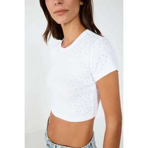 Top Corto con Pedrería, Top Corto de Moda en Viscosa con Pedrería Completa, Informal, con Logotipo Frontal en Popelina, Talla XL para Primavera, Verano y Otoño - Product Image 3