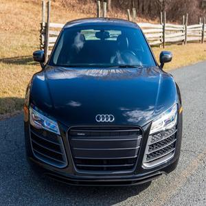 AUDI R8 V10 PLUS COUPE 2015 D'OCCASION CÔTÉ GAUCHE/DROIT - Product Image 1