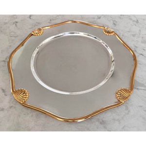 Assiette de service ronde en métal argenté avec bordure dorée élégante Parfait pour restaurant Mariage Utilisation de table Accessoire de salle à manger élégant - Product Image 3