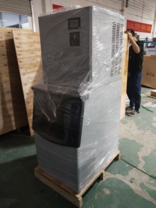 Machine à glaçons commerciale en acier inoxydable de 150 kg/24h, machine automatique de fabrication de blocs de glace et de glaçons pour les petites entreprises - Product Image 2