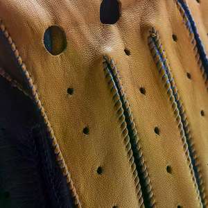 Venta al por mayor nuevo diseño de cuero genuino guantes de conducción multicolor logotipo personalizado con precio barato - Product Image 6