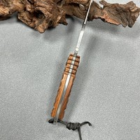 Couteau tactique à lame fixe Full Tang 5Cr13MoV, épaisseur 5,5 mm, couteau de chasse et de camping avec manche en bois texturé et étui en cuir