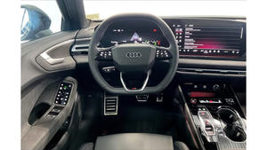 Audi S5 Premium Plus 2025 soigneusement utilisée - Product Image 4