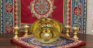 Traditional 16 Inch Brass Urli for Home <b>Decor</b> Handcrafted Embossed Flower Pot for <b>Table</b> <b>Top</b> for Wedding - Product Image 6