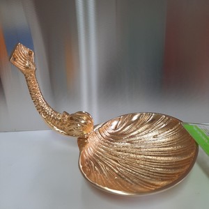 Les ensembles de salle de bain en métal de qualité supérieure, très vendus, ajoutent une touche d'élégance instantanée à vos habitudes quotidiennes de salle de bain. - Product Image 3