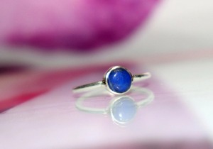 Bague en argent sterling 925 avec pierres précieuses Sodalite Bijoux faits à la main Bague cadeau en cristal bleu élégant pour femme - Product Image 5