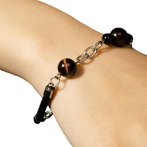 Pulsera Rise b.Essence de beGems, Joyería de Piedras Preciosas con Significado, Diseñada para el Crecimiento Personal y Nuevas Oportunidades - Product Image 4