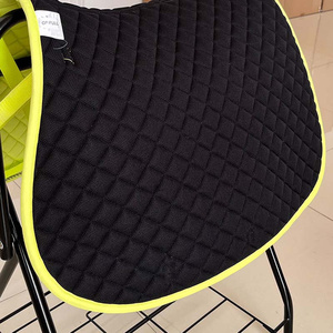 कस्टम क्विटेड पश्चिमी काठी पैड | ओएम/ओडम सांस लेने योग्य झटका-अवशोषित स्क्वायर हॉर्स पैड - Product Image 3